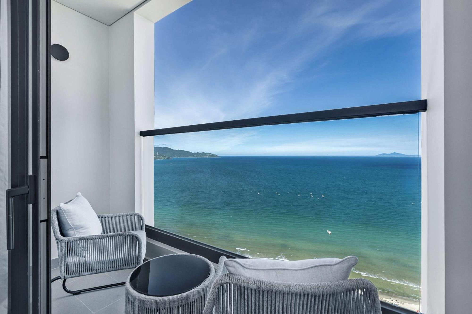 Radisson Red Danang Hotel Bagian luar foto