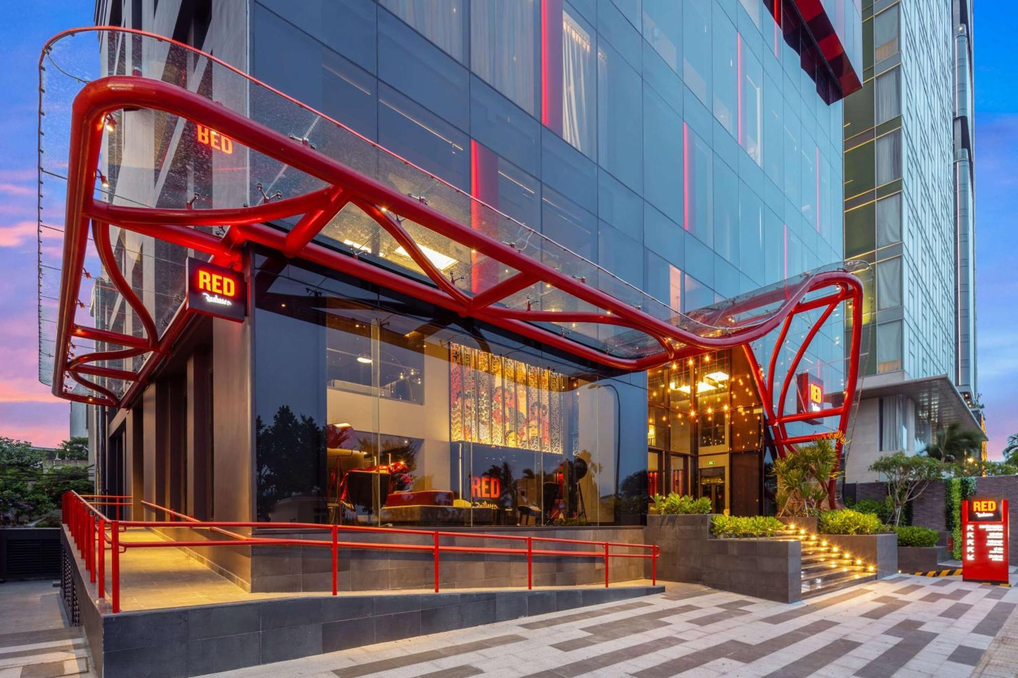 Radisson Red Danang Hotel Bagian luar foto