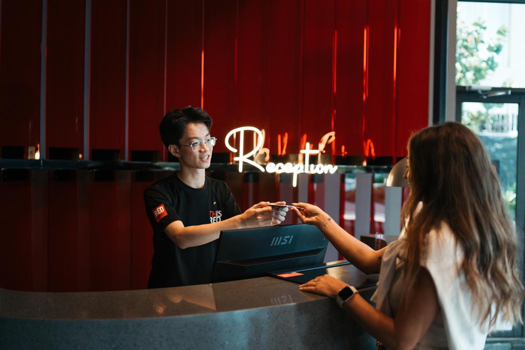 Radisson Red Danang Hotel Bagian luar foto